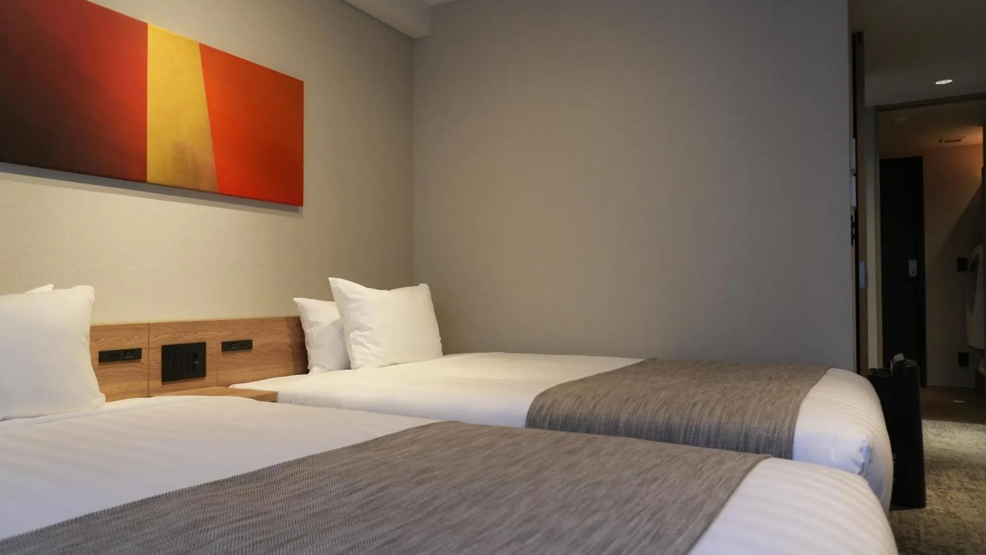 Premium Apart Monday Ginza East Tokyo