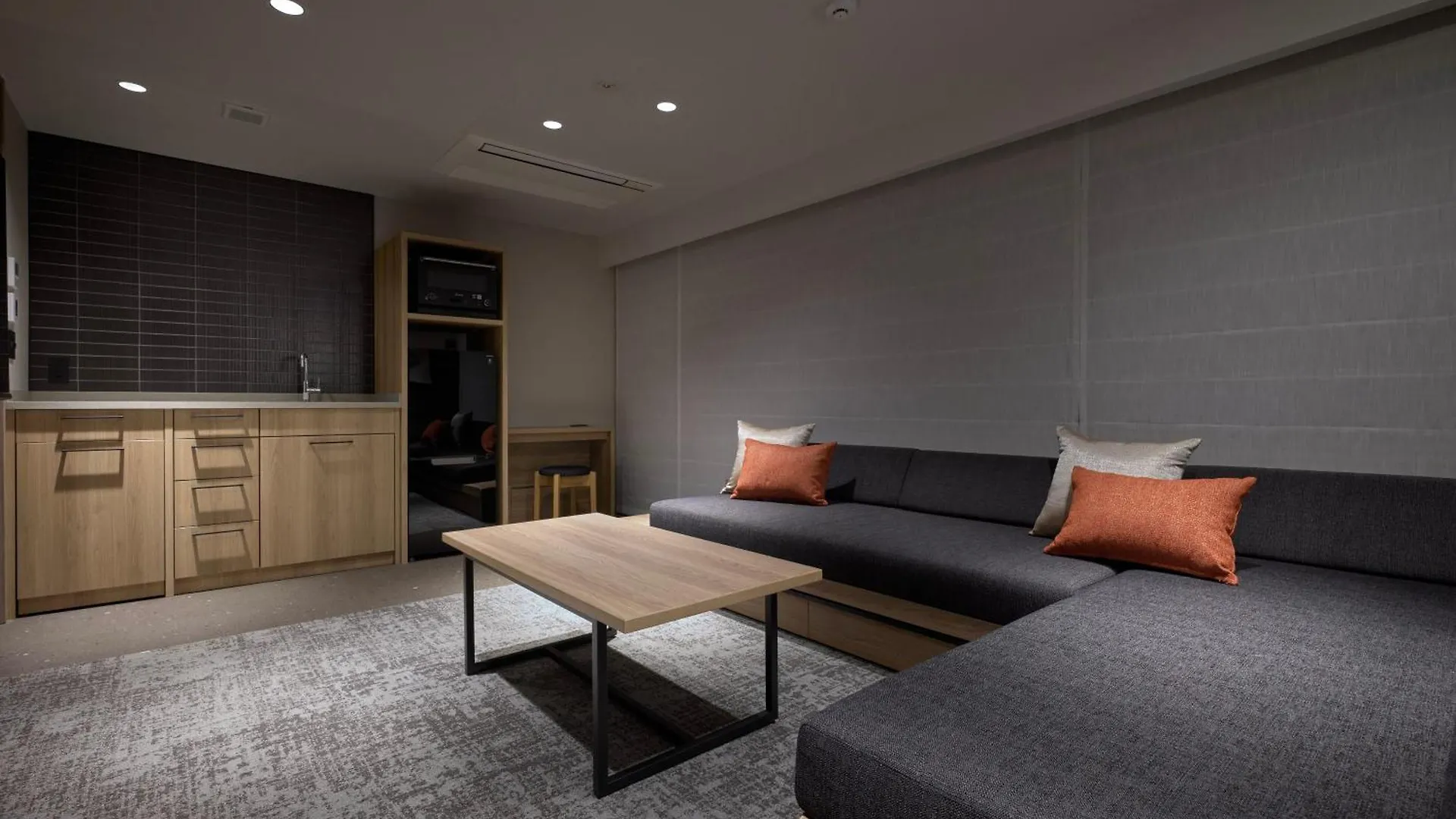 Premium Apart Monday Ginza East Tokyo Aparthotel
