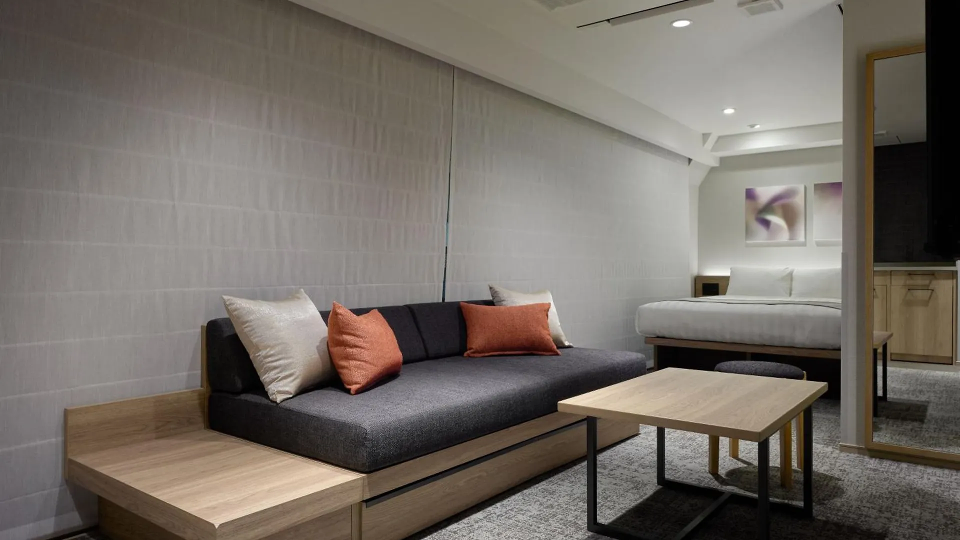 Premium Apart Monday Ginza East Tokyo 4*,