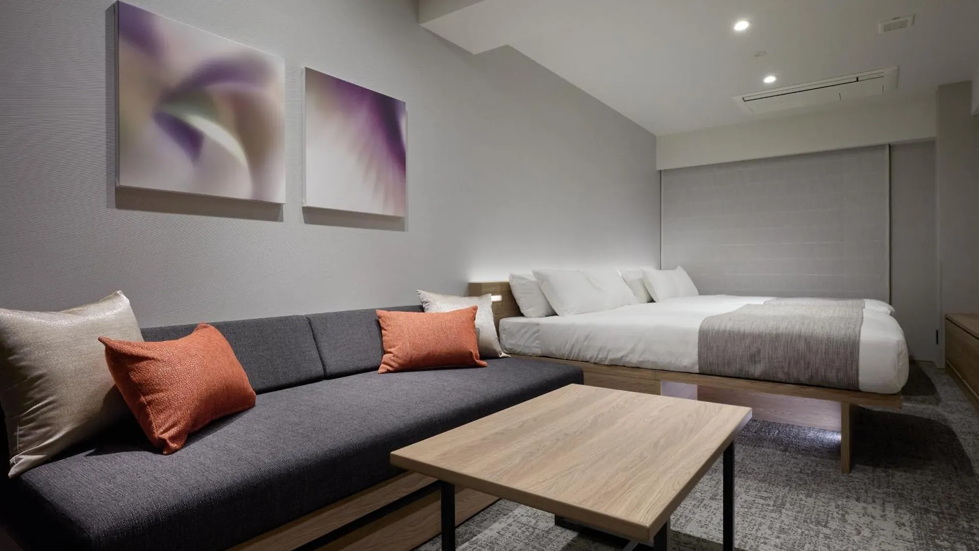 Premium Apart Monday Ginza East Tokyo Japan