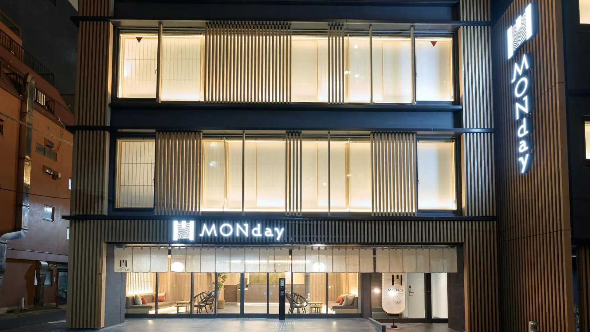 Premium Apart Monday Ginza East Tokyo 4*,